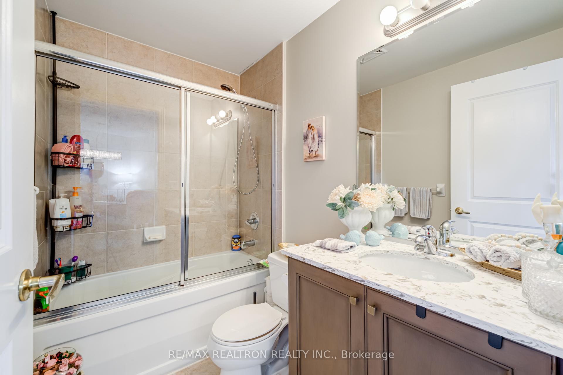Photo 22 of Unit 1108, 9225 Jane Street, Vaughan, Maple — HOMEH