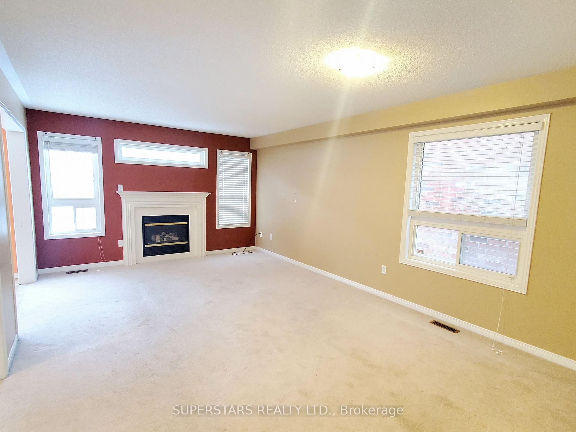 Photo 3 of 27 Mansbridge Crescent, Ajax, Northeast Ajax — HOMEH