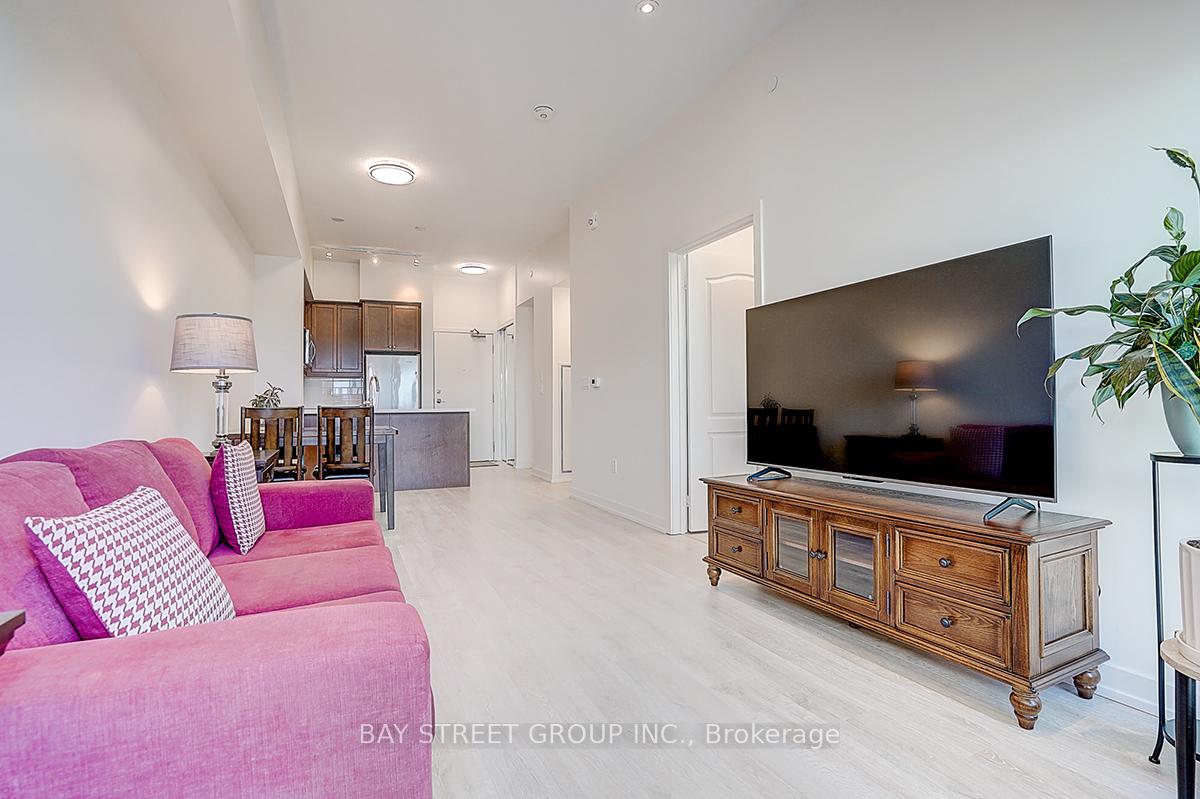 Photo 29 of Unit 428, 555 William Graham Drive, Aurora, Rural Aurora — HOMEH