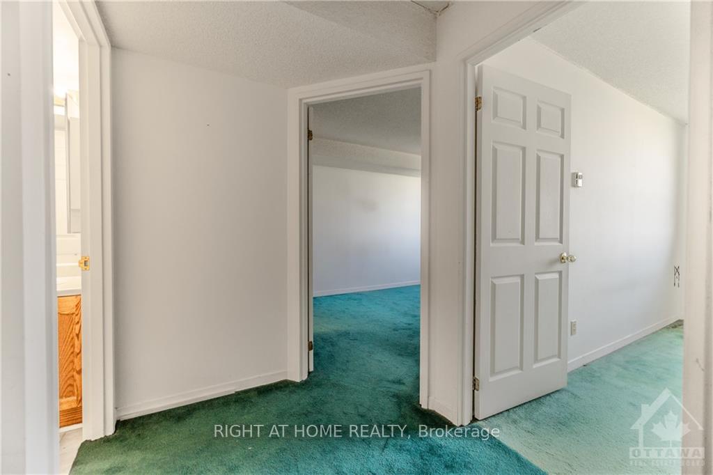 Photo 5 of Unit 1112, 1440 Heron Road, Ottawa, Heron Gate — HOMEH