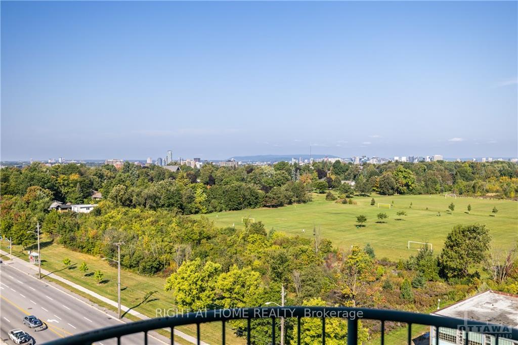 Photo 12 of Unit 1112, 1440 Heron Road, Ottawa, Heron Gate — HOMEH