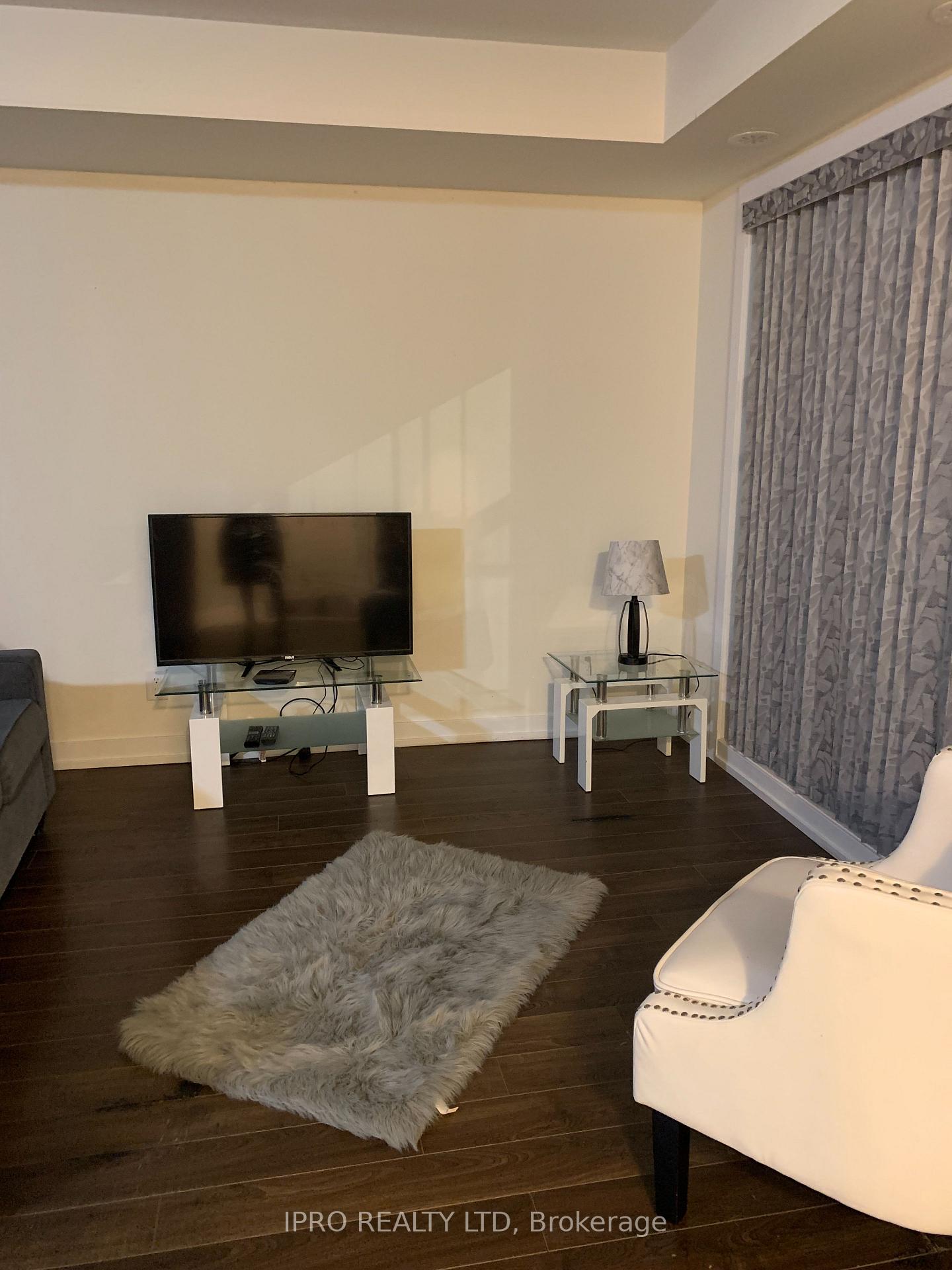 Photo 2 of Unit 1209, 11 Dunsheath Way, Markham, Cornell — HOMEH
