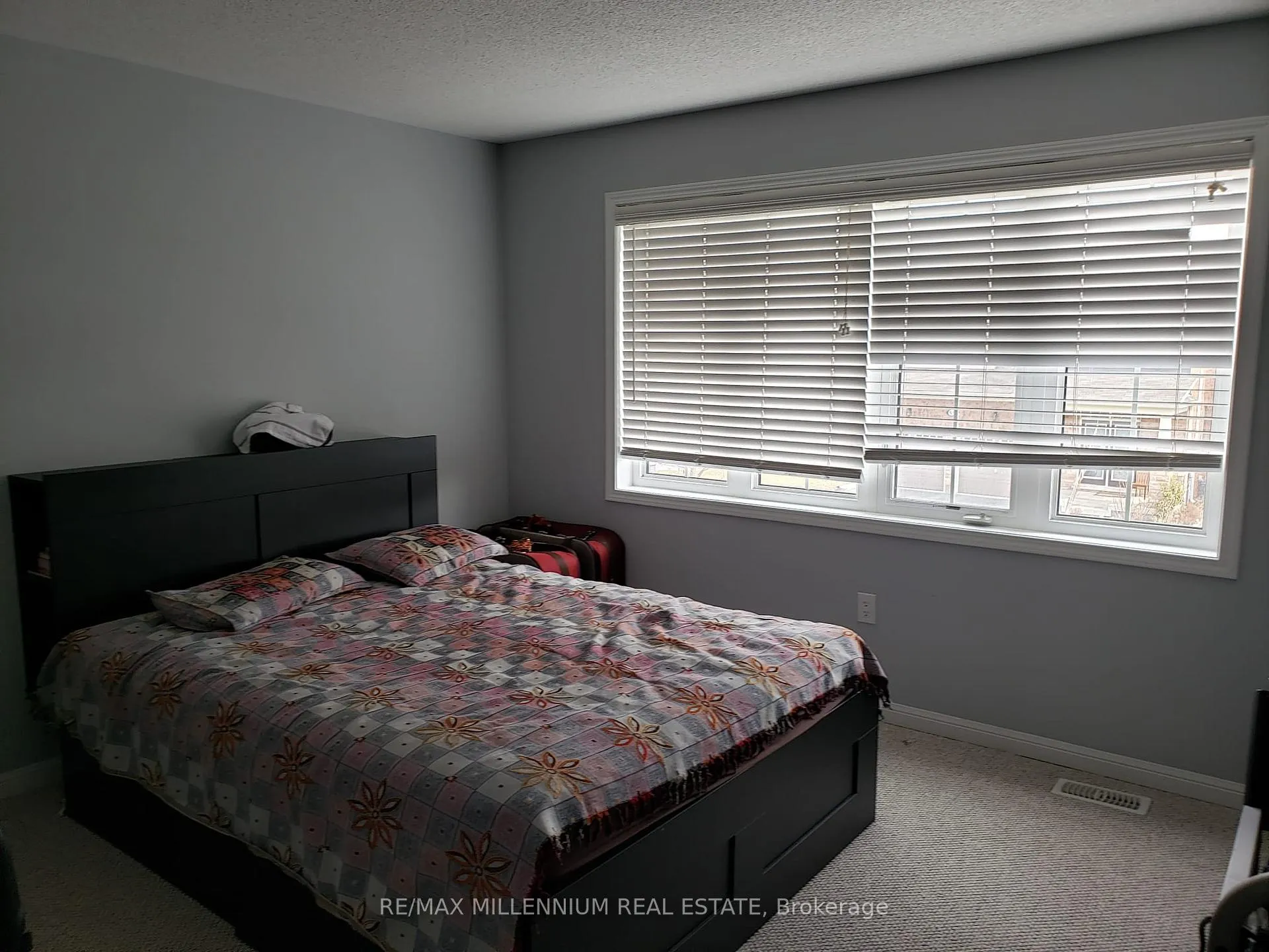 Photo 8 of 76 Miracle Trail, Brampton, Northwest Brampton — HOMEH