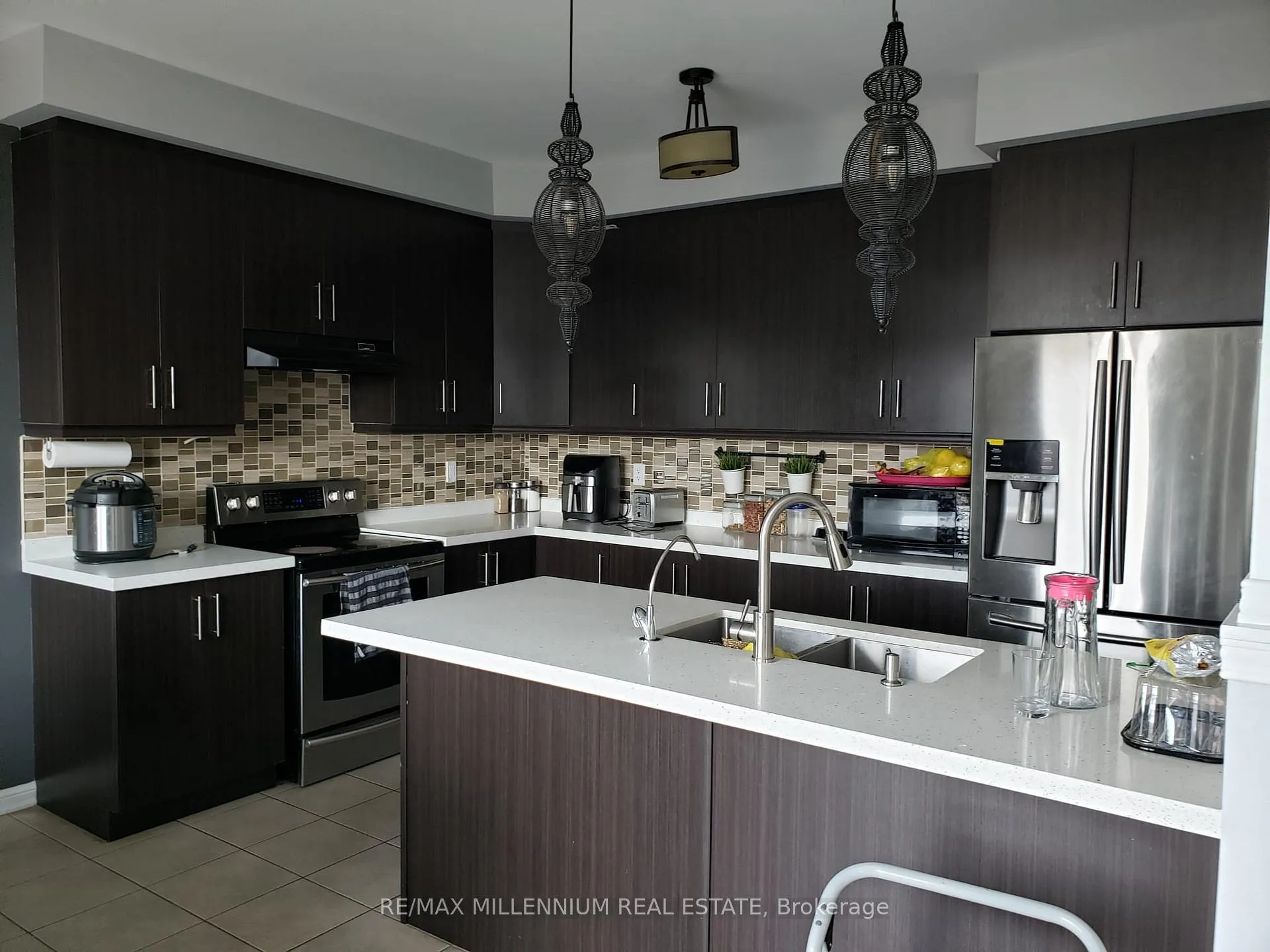 Photo 12 of 76 Miracle Trail, Brampton, Northwest Brampton — HOMEH