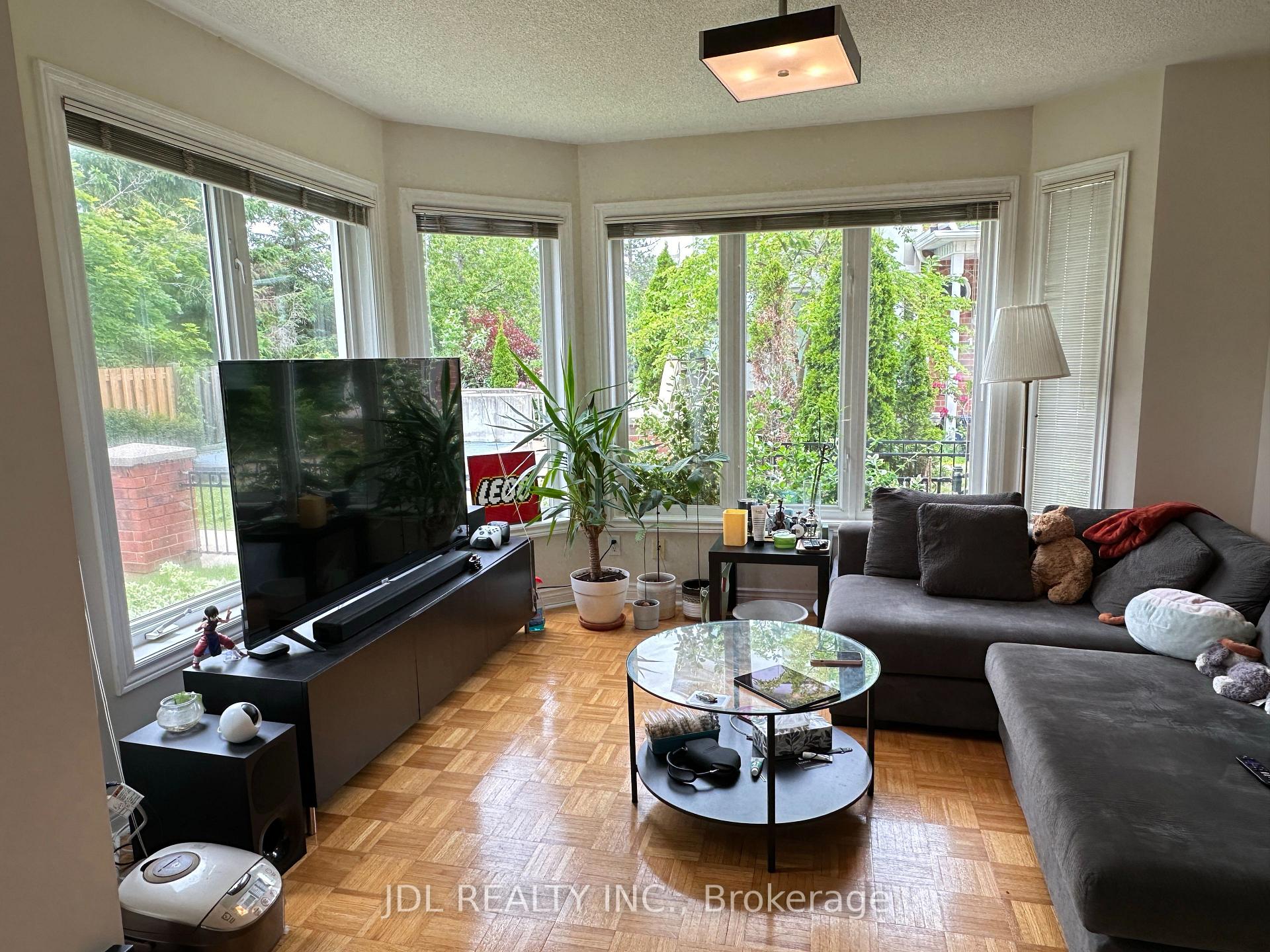Photo 1 of Unit 174, 18 Clark Avenue W, Vaughan, Crestwood-Springfarm-Yorkhill — HOMEH