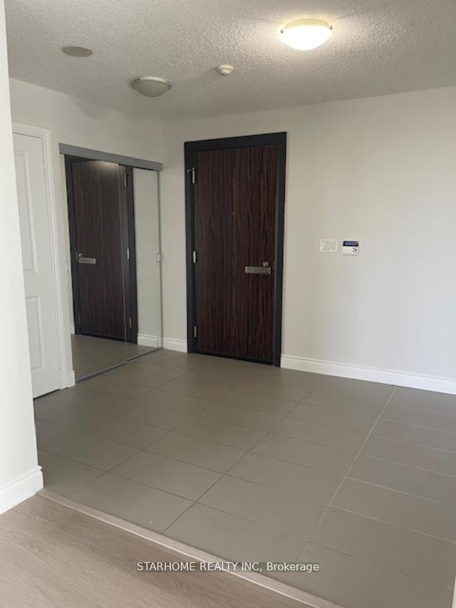 Photo 3 of Unit 1108, 253 South Park Road, Markham, Commerce Valley — HOMEH