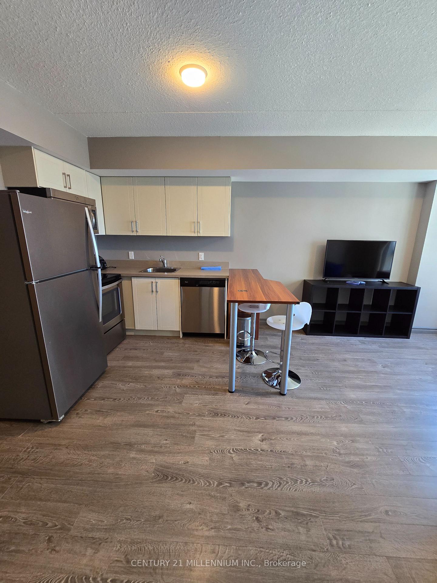Photo 5 of Unit 305, 321 Spruce Street, Waterloo, Lakeshore Village — HOMEH