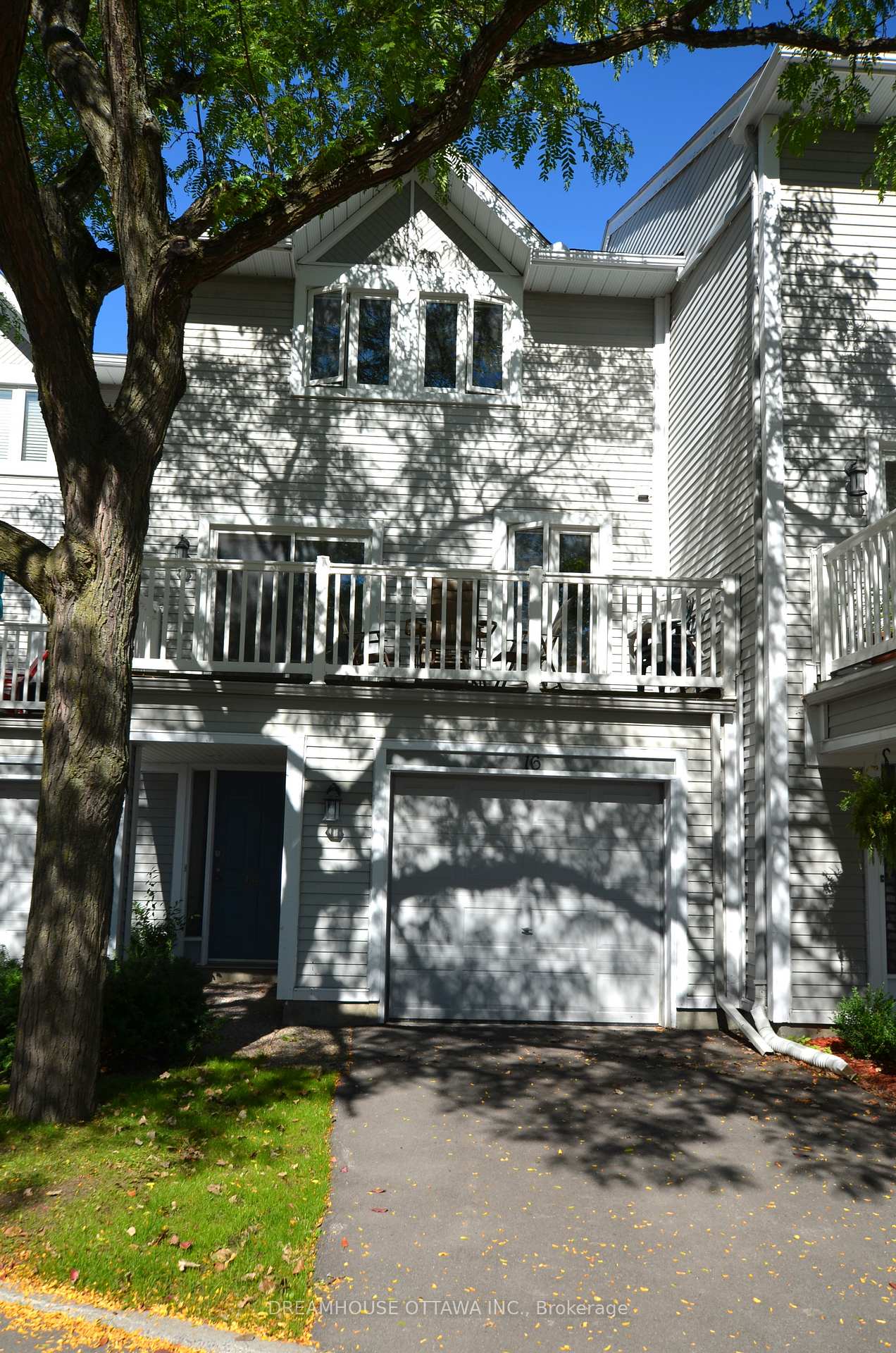 Photo 1 of 16 Forsyth Lane, Ottawa, Crystal Beach — HOMEH
