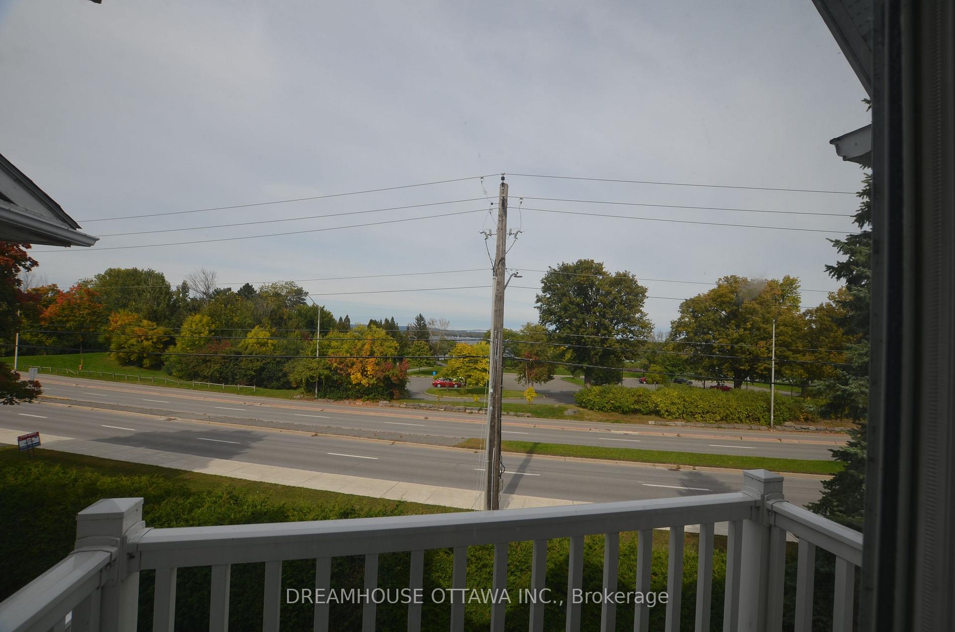Photo 23 of 16 Forsyth Lane, Ottawa, Crystal Beach — HOMEH