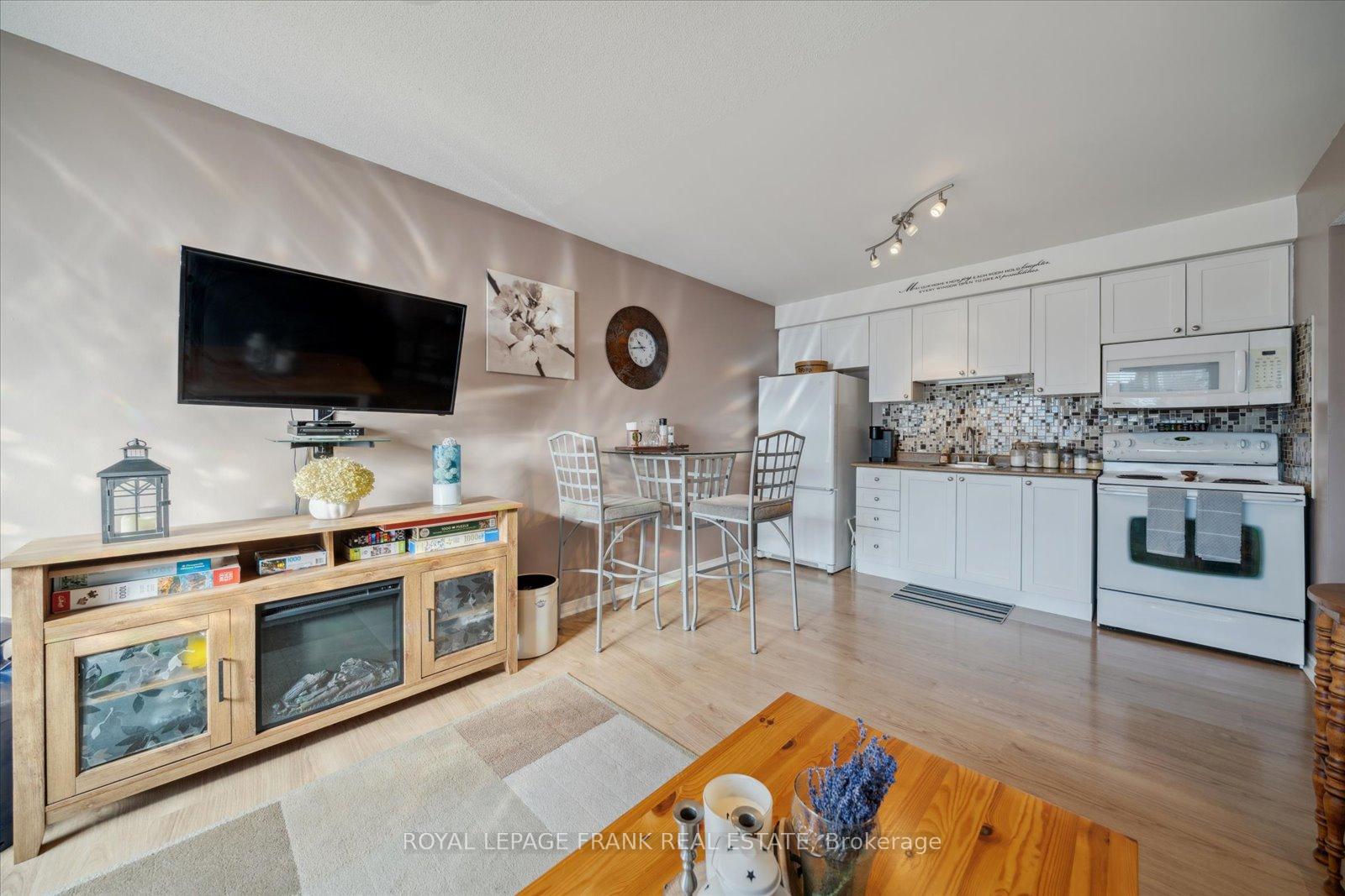 Photo 13 of Unit 16, 1 Testa Road, Uxbridge — HOMEH