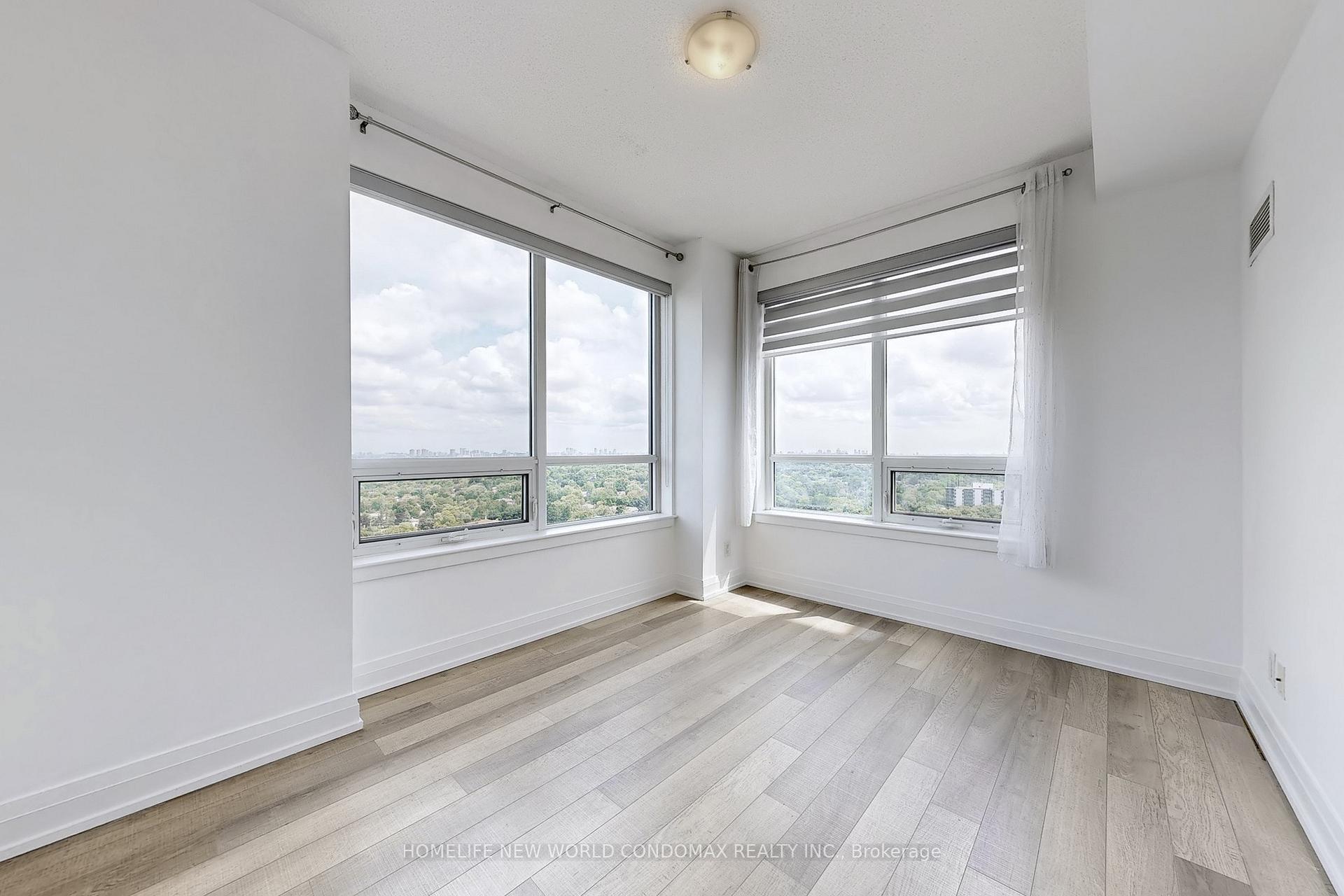 Photo 13 of Unit 1906, 7165 Yonge Street, Markham, Grandview — HOMEH