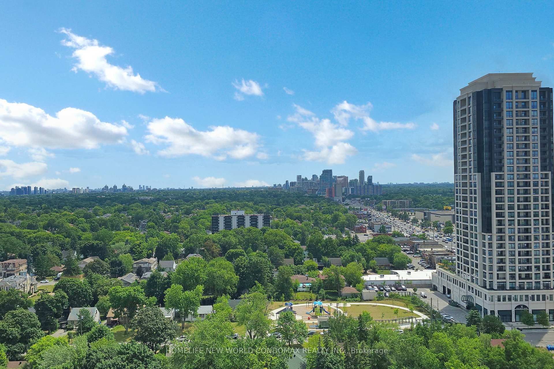 Photo 28 of Unit 1906, 7165 Yonge Street, Markham, Grandview — HOMEH