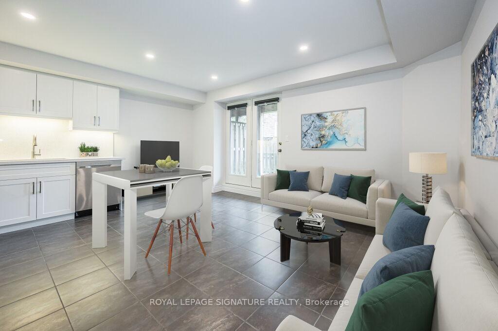 Photo 5 of Unit 2B, 38 Howe Drive, Kitchener, Laurentian Hills — HOMEH