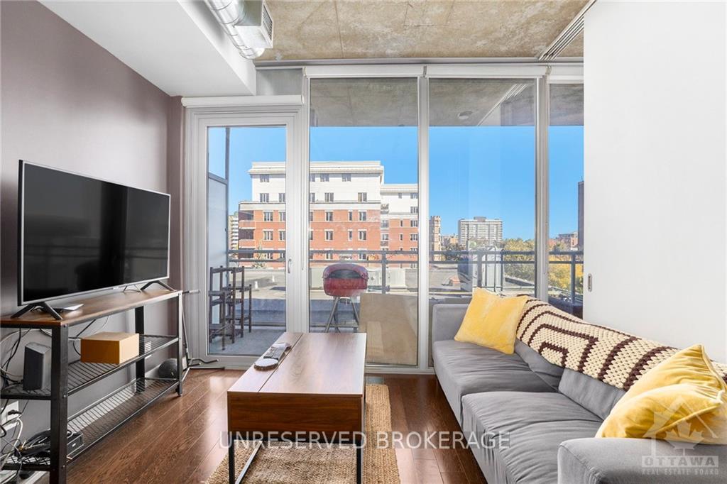 Photo 6 of Unit 643, 340 Mcleod Street, Ottawa, Ottawa Centre — HOMEH