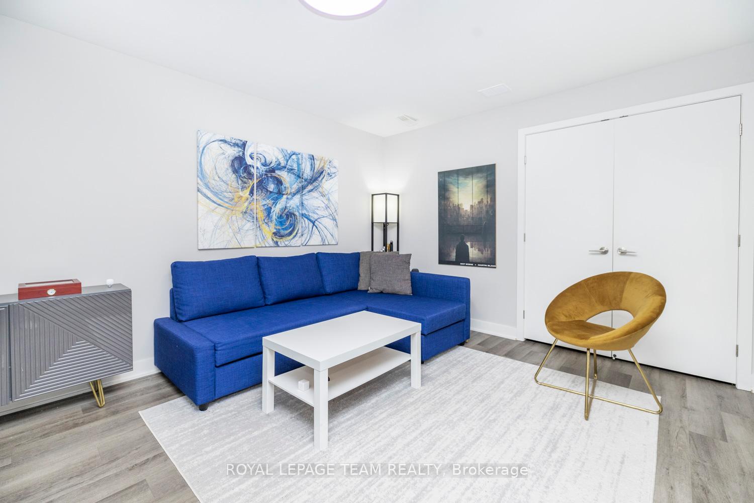 Photo 3 of 8 Champagne Avenue S, Ottawa, West Centre Town — HOMEH