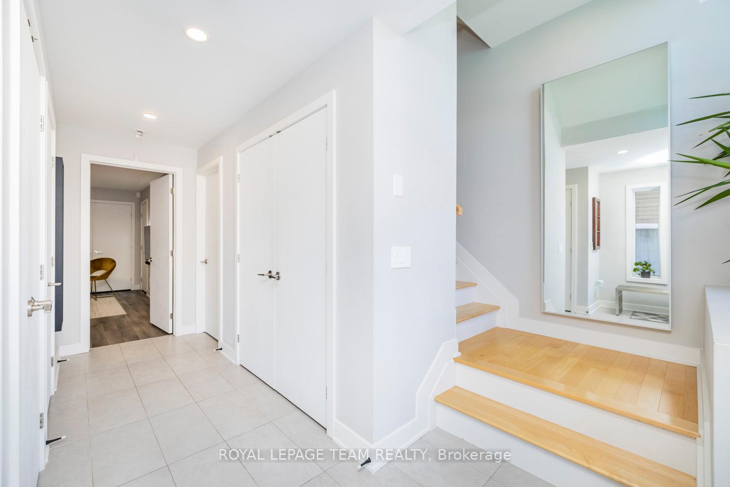 Photo 8 of 8 Champagne Avenue S, Ottawa, West Centre Town — HOMEH