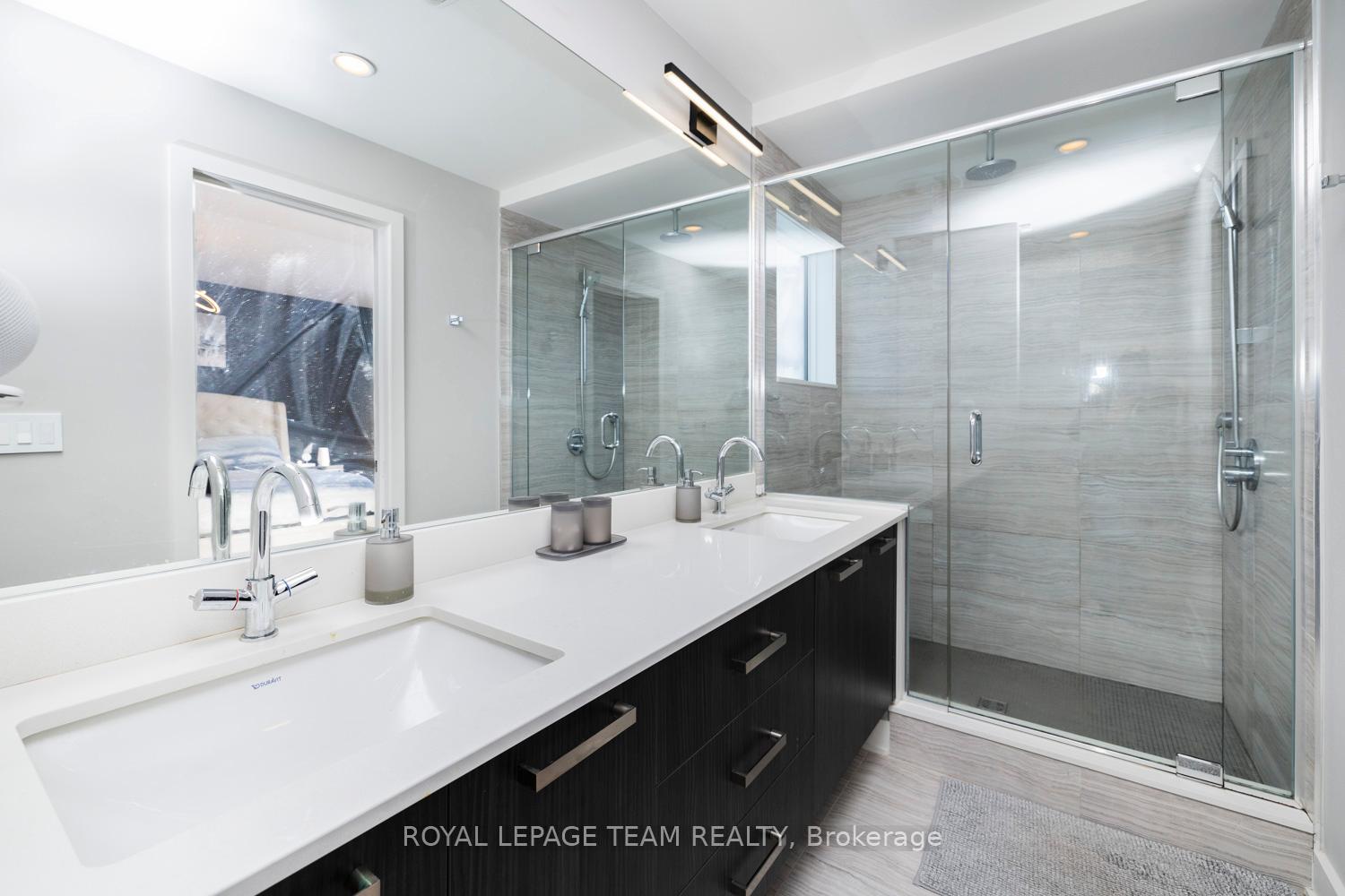 Photo 24 of 8 Champagne Avenue S, Ottawa, West Centre Town — HOMEH
