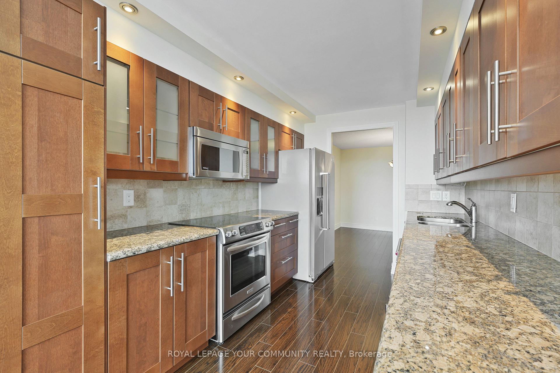 Photo 11 of Unit 1508, 120 Promenade Circle, Vaughan, Brownridge — HOMEH