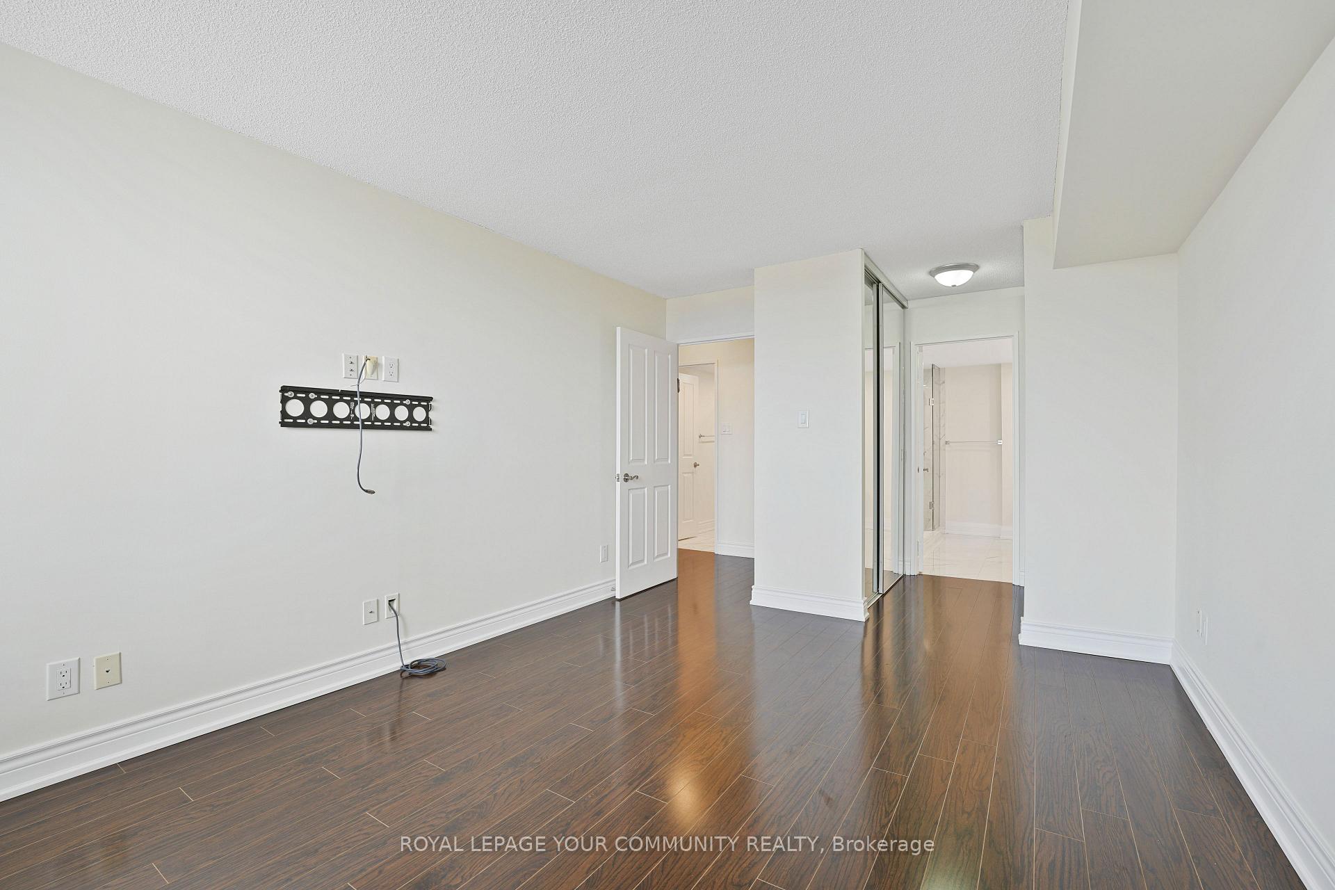 Photo 22 of Unit 1508, 120 Promenade Circle, Vaughan, Brownridge — HOMEH