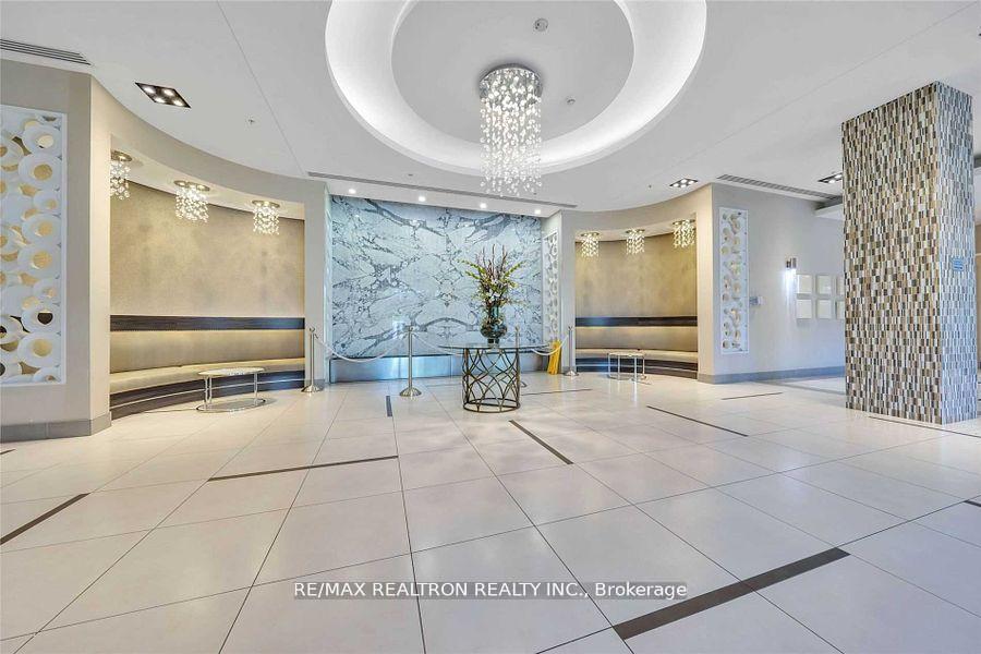 Photo 4 of Unit 605, 75 North Park Road, Vaughan, Beverley Glen — HOMEH