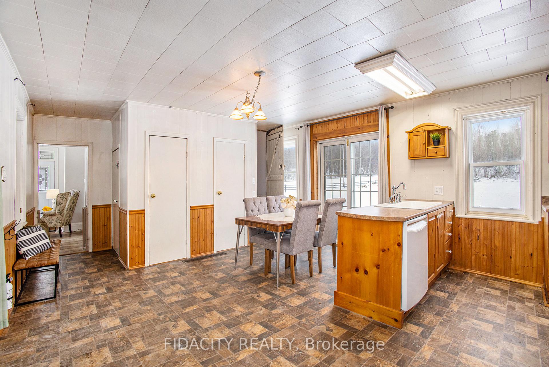 Photo 7 of 5046 Carp Road, Ottawa, Fitzroy Ward (South East) — HOMEH