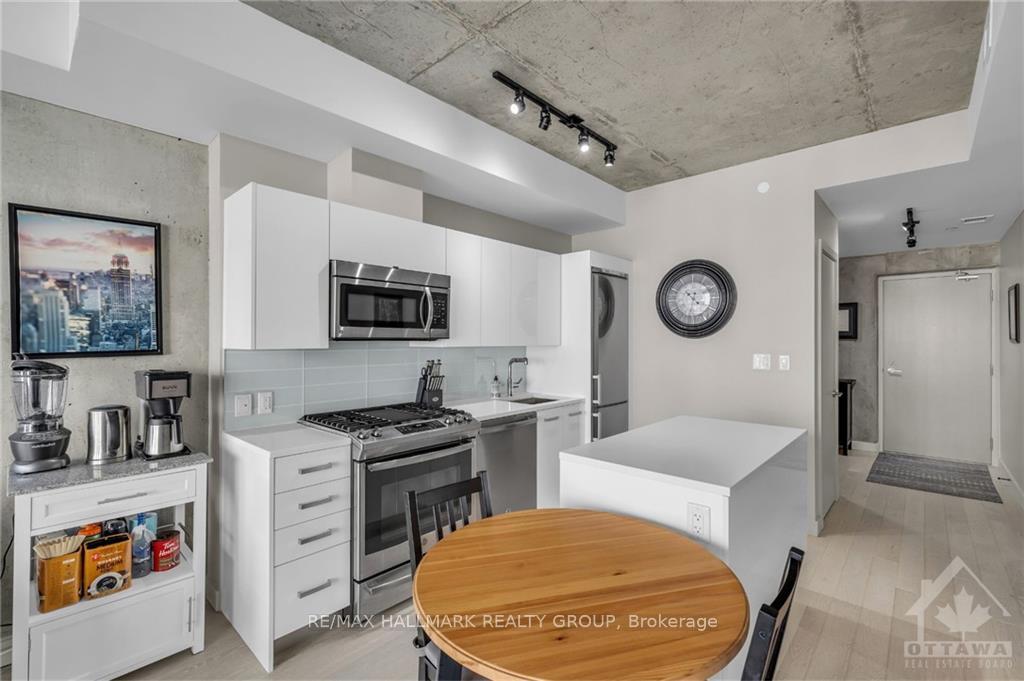 Photo 4 of Unit 1010, 224 Lyon Street N, Ottawa, Ottawa Centre — HOMEH