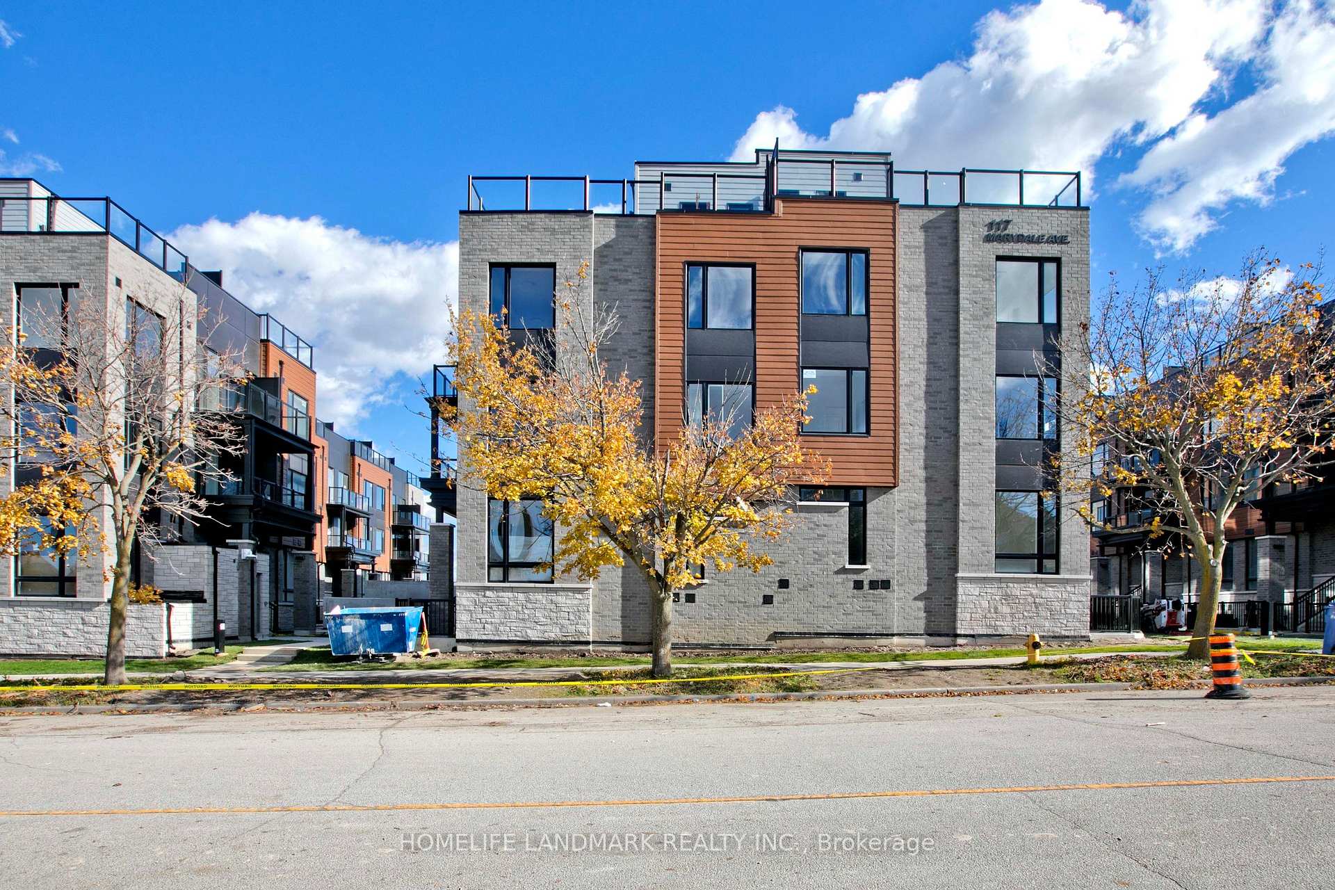 Photo 2 of Unit 3, 117 Marydale Street, Markham, Middlefield — HOMEH