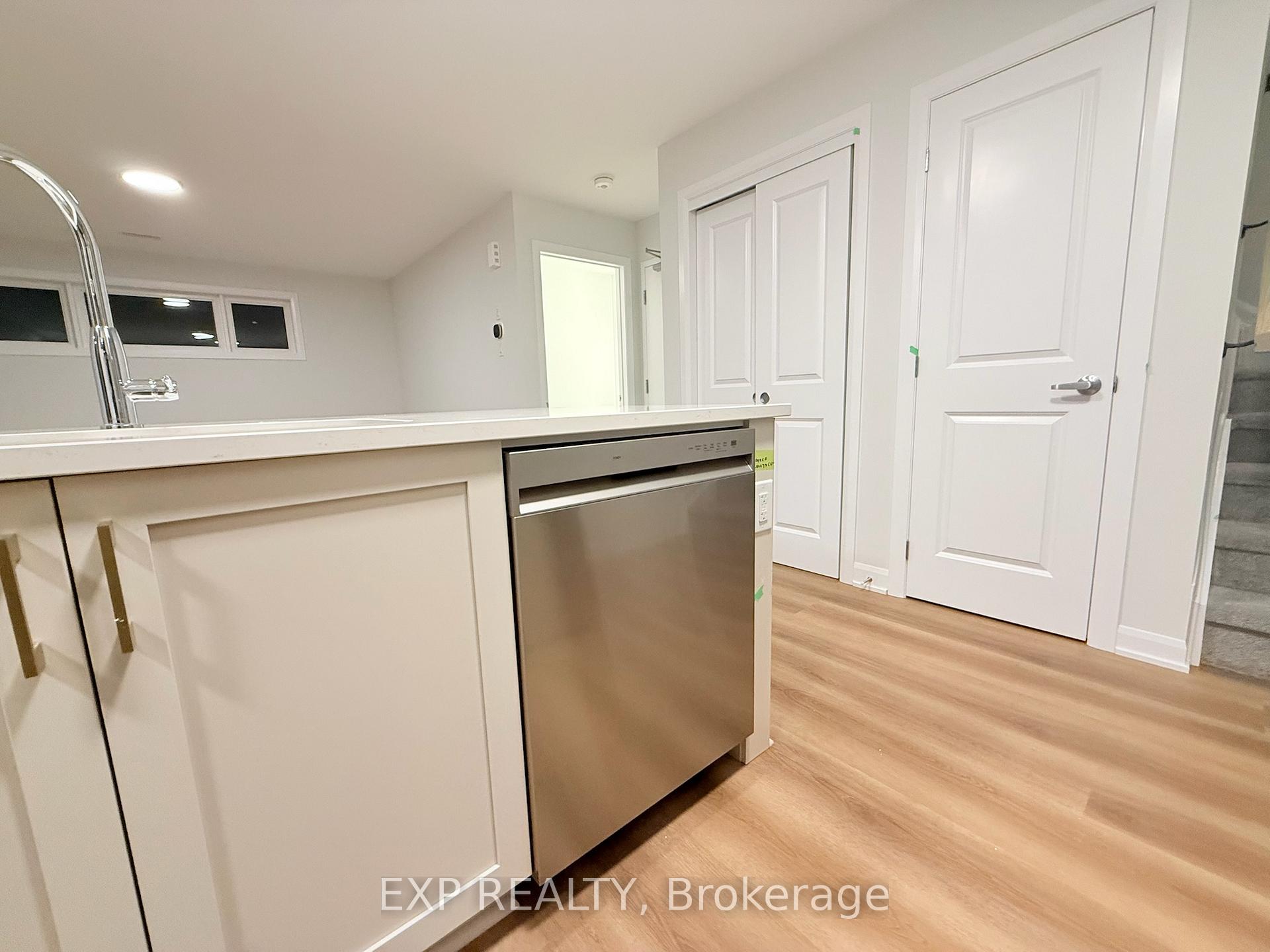 Photo 6 of Unit 2, 101 Glenroy Gilbert Drive, Ottawa, Barrhaven - Strandherd — HOMEH