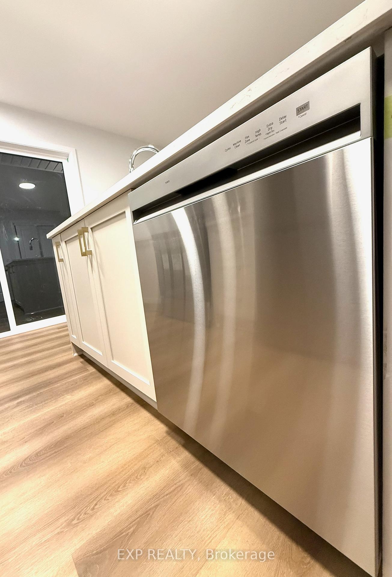 Photo 7 of Unit 2, 101 Glenroy Gilbert Drive, Ottawa, Barrhaven - Strandherd — HOMEH