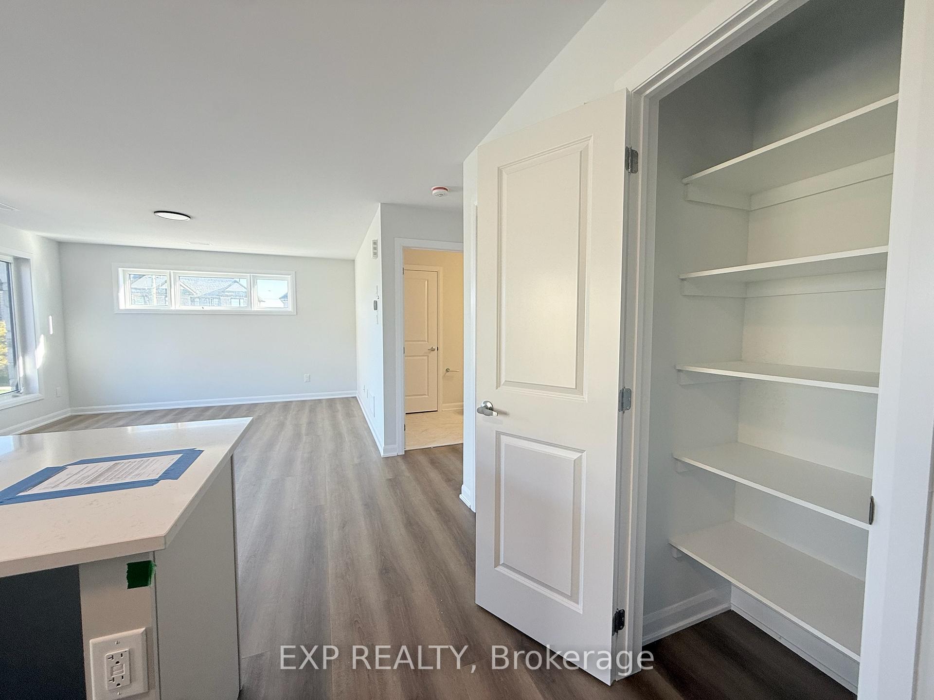 Photo 11 of Unit 2, 101 Glenroy Gilbert Drive, Ottawa, Barrhaven - Strandherd — HOMEH