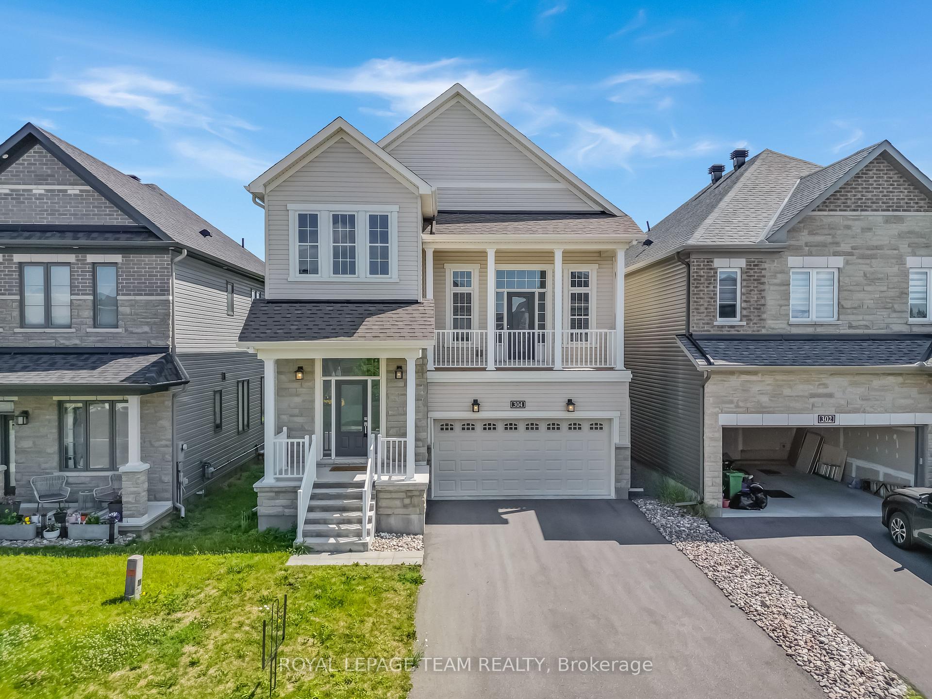 Photo 1 of 304 Cloyne Crescent, Ottawa, Barrhaven - Half Moon Bay — HOMEH