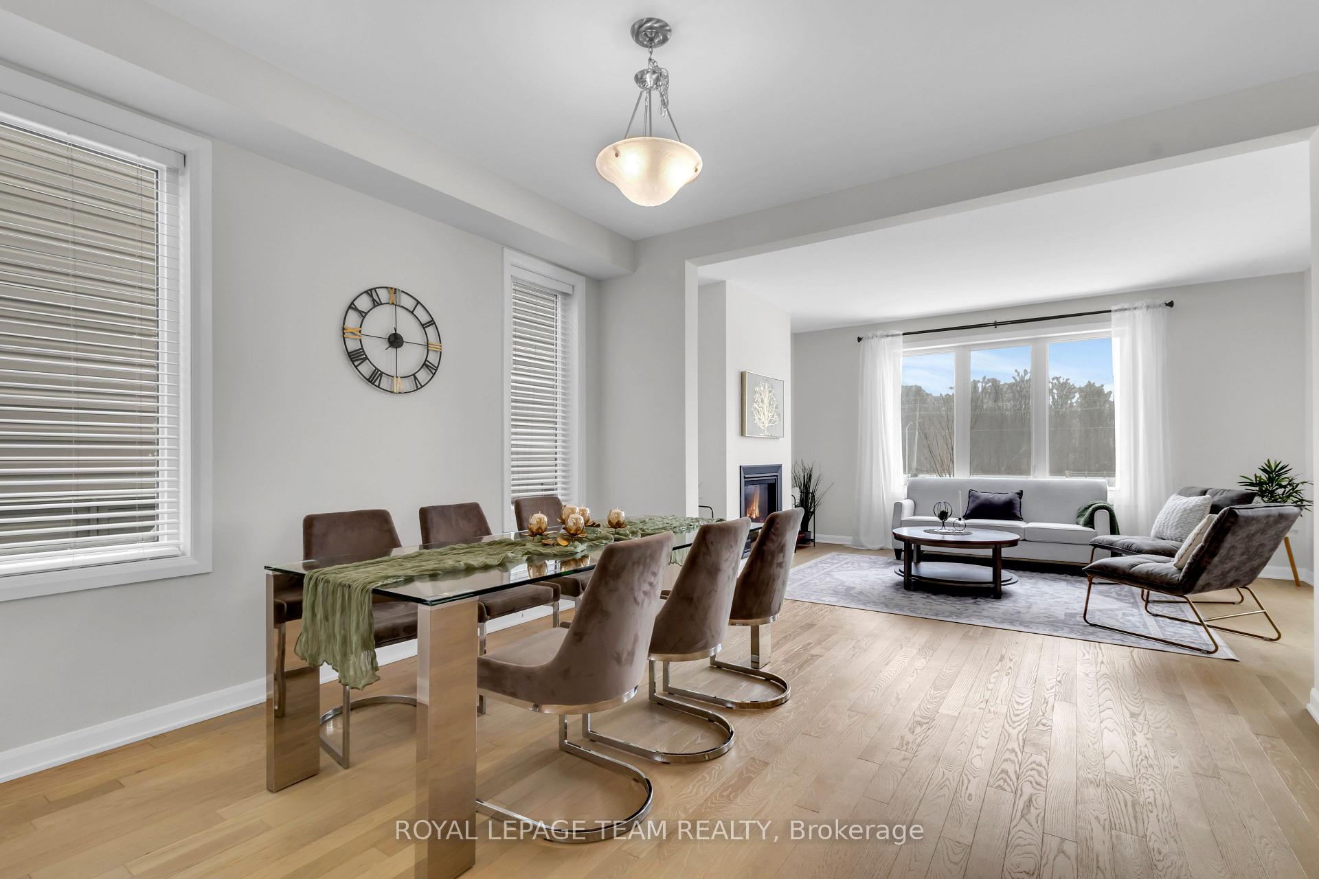 Photo 8 of 304 Cloyne Crescent, Ottawa, Barrhaven - Half Moon Bay — HOMEH
