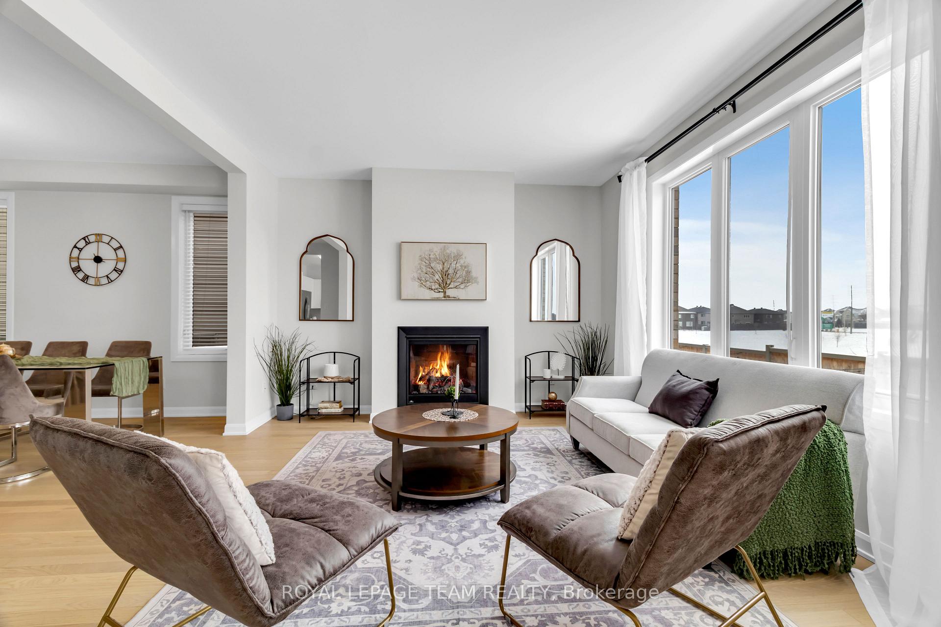 Photo 13 of 304 Cloyne Crescent, Ottawa, Barrhaven - Half Moon Bay — HOMEH
