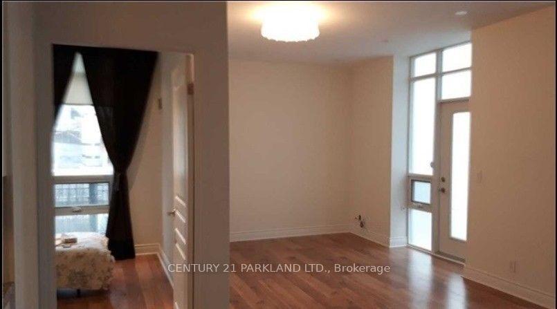Photo 5 of Unit 105, 30 Clegg Road, Markham, Unionville — HOMEH