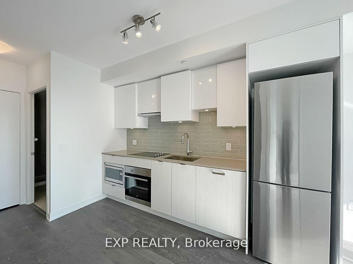 Photo 3 of Unit 3405, 195 Redpath Avenue, Toronto, Mount Pleasant West — HOMEH