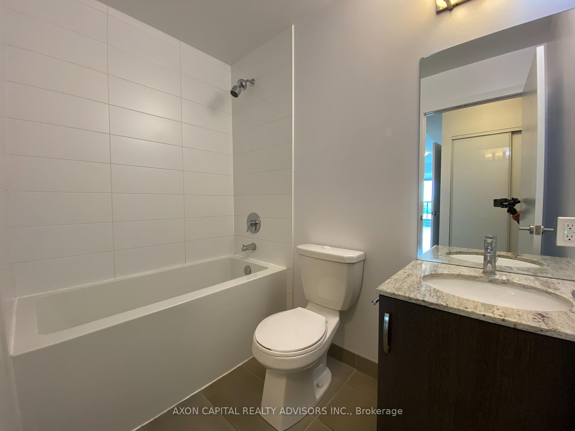 Photo 4 of Unit 706, 1486 Bathurst Street, Toronto, Humewood-Cedarvale — HOMEH