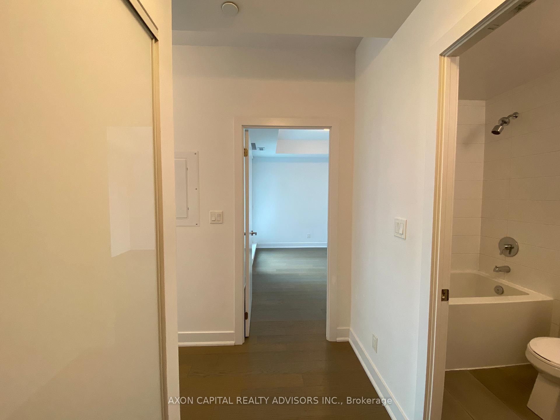 Photo 6 of Unit 706, 1486 Bathurst Street, Toronto, Humewood-Cedarvale — HOMEH