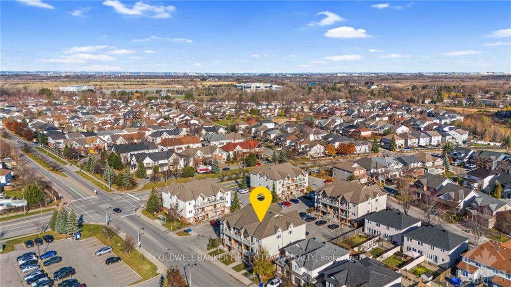 Photo 2 of Unit J, 231 Crestway Drive, Ottawa, Barrhaven East — HOMEH