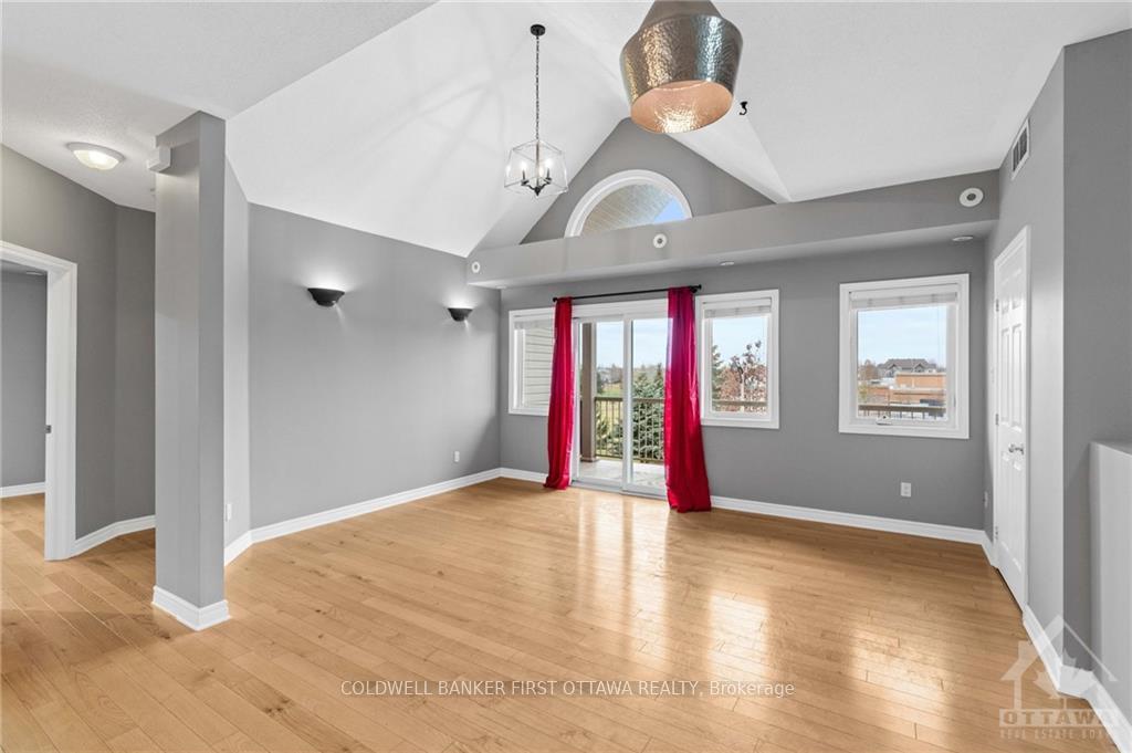Photo 6 of Unit J, 231 Crestway Drive, Ottawa, Barrhaven East — HOMEH