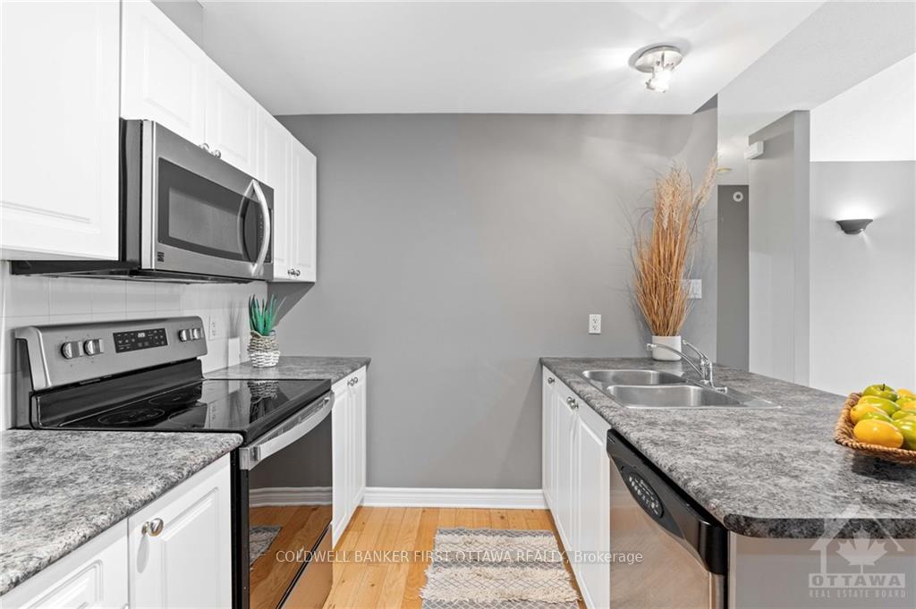 Photo 18 of Unit J, 231 Crestway Drive, Ottawa, Barrhaven East — HOMEH
