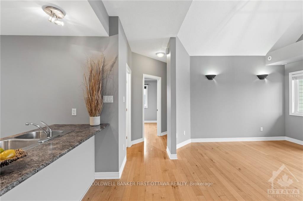Photo 22 of Unit J, 231 Crestway Drive, Ottawa, Barrhaven East — HOMEH