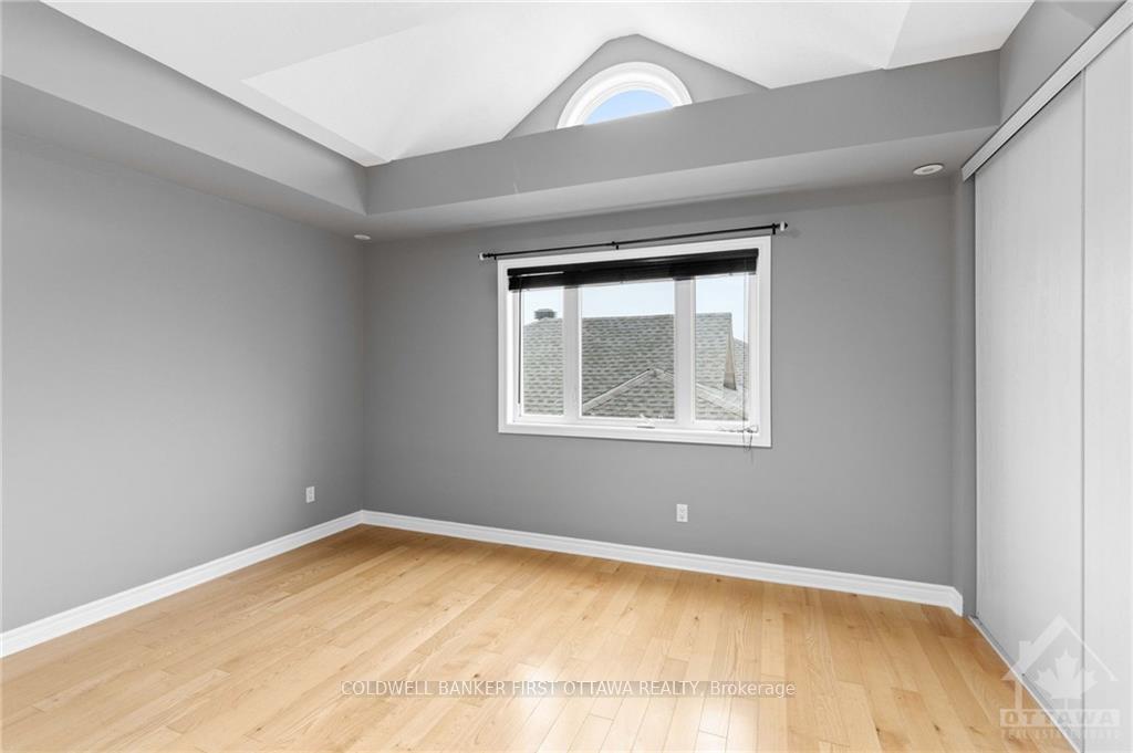 Photo 25 of Unit J, 231 Crestway Drive, Ottawa, Barrhaven East — HOMEH