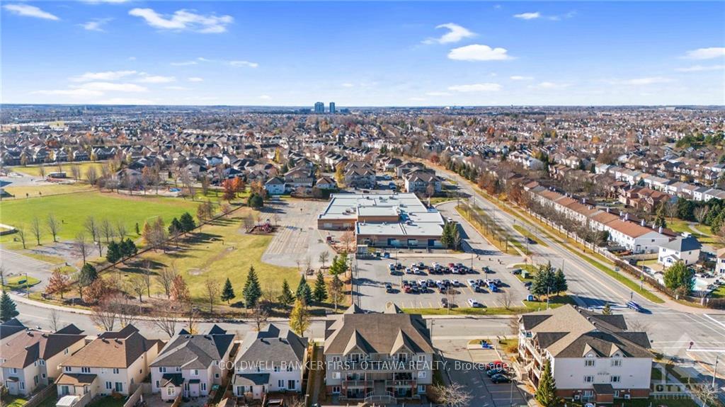 Photo 31 of Unit J, 231 Crestway Drive, Ottawa, Barrhaven East — HOMEH