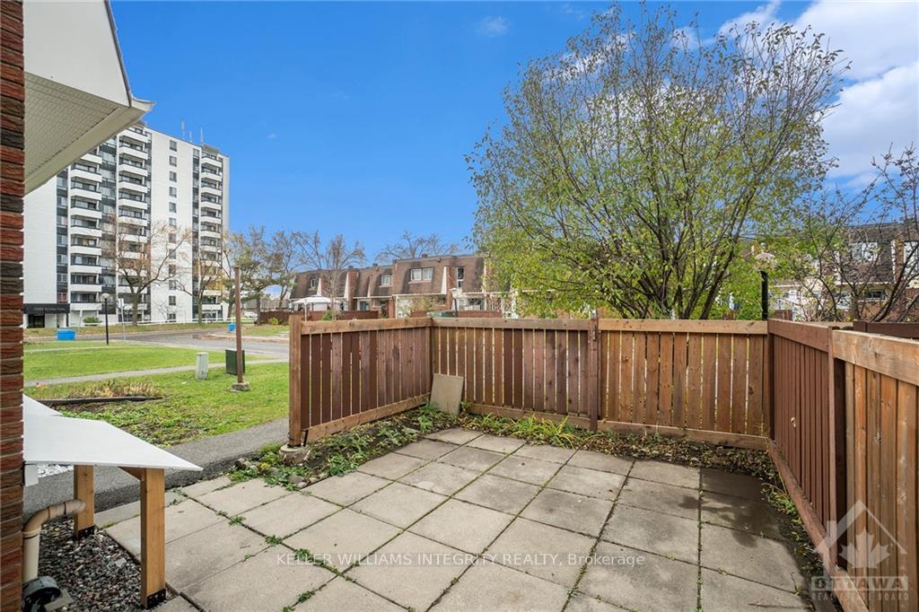Photo 26 of Unit 27, 2939 Fairlea Crescent, Ottawa, Heron Gate/Industrial Park — HOMEH