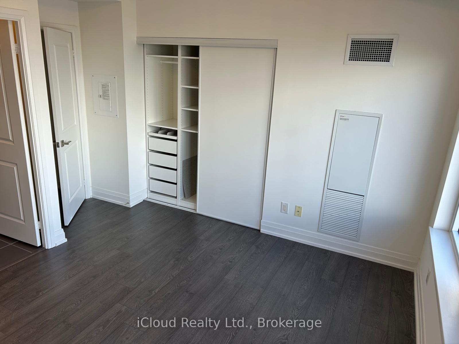 Photo 11 of Unit 2802, 3600 Highway 7 Road, Vaughan, Vaughan Corporate Centre — HOMEH