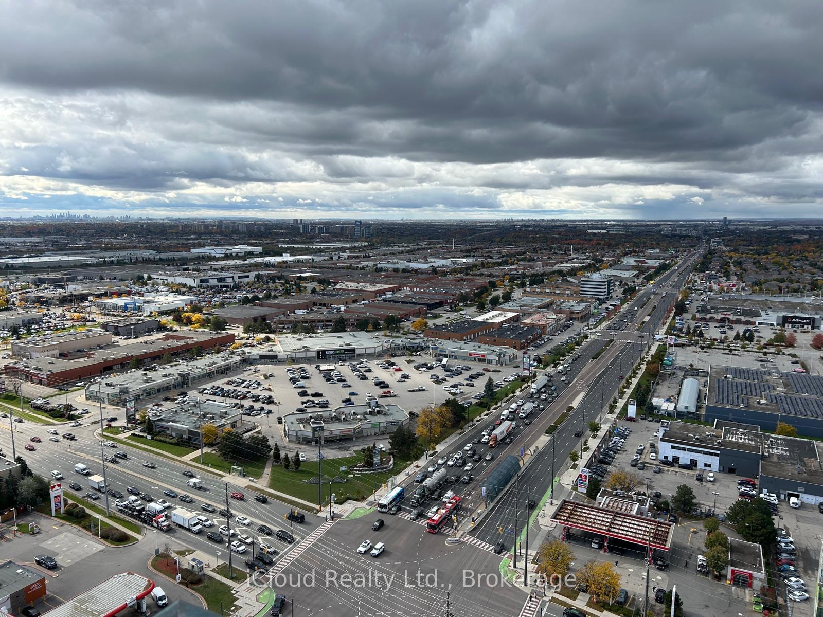 Photo 17 of Unit 2802, 3600 Highway 7 Road, Vaughan, Vaughan Corporate Centre — HOMEH