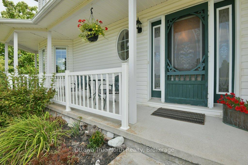 Photo 8 of 2502 Diamondview Road, Ottawa, Huntley Ward (North East) — HOMEH