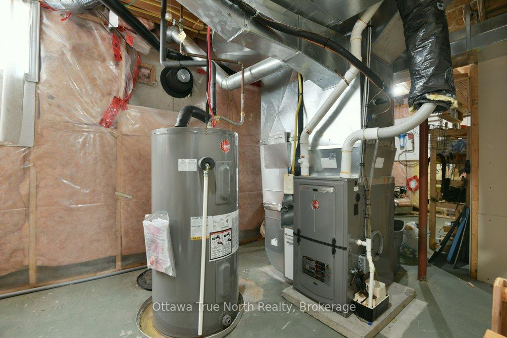 Photo 33 of 2502 Diamondview Road, Ottawa, Huntley Ward (North East) — HOMEH