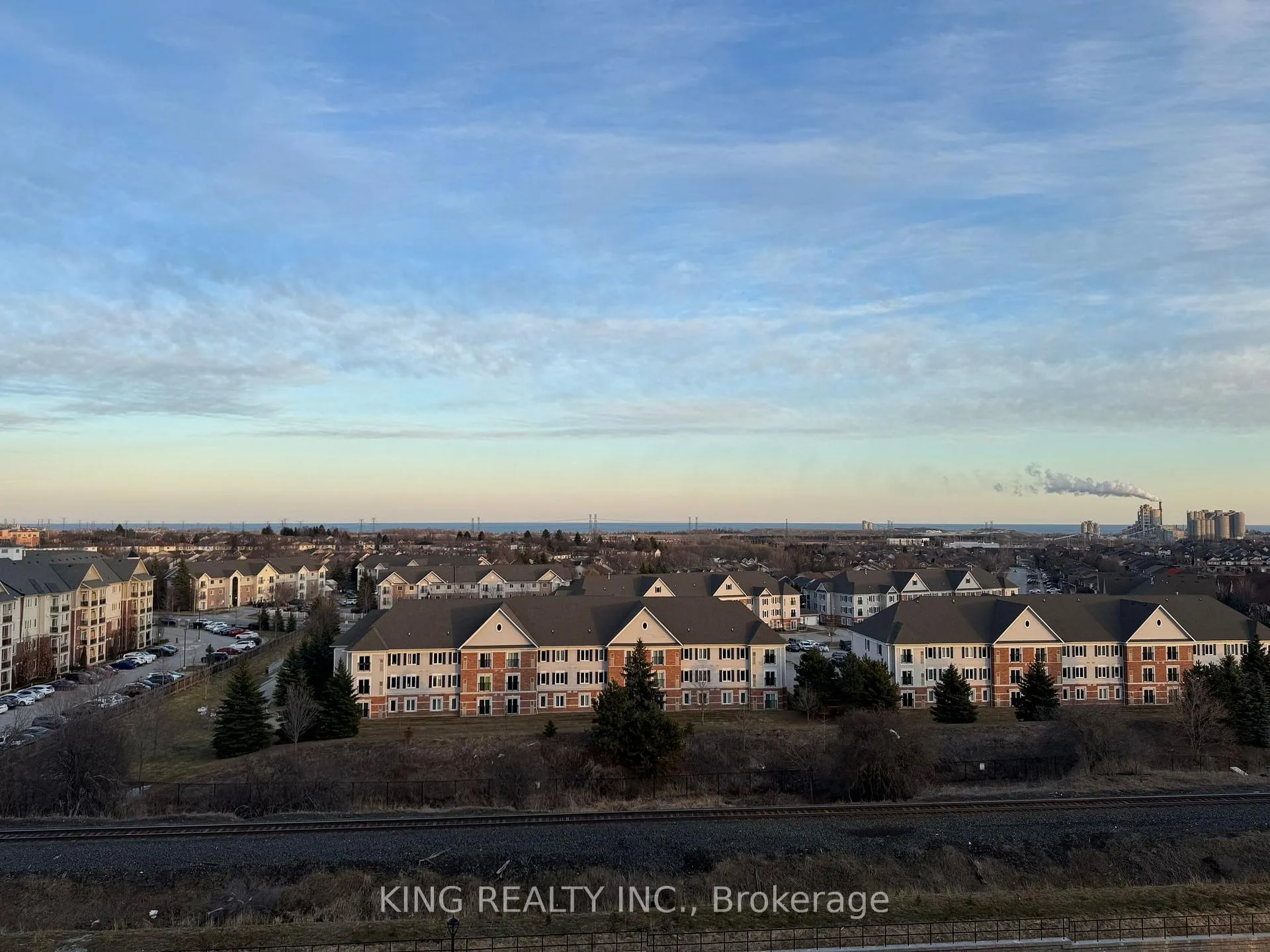 Photo 1 of Unit 803, 51 Clarington Boulevard, Clarington, Bowmanville — HOMEH