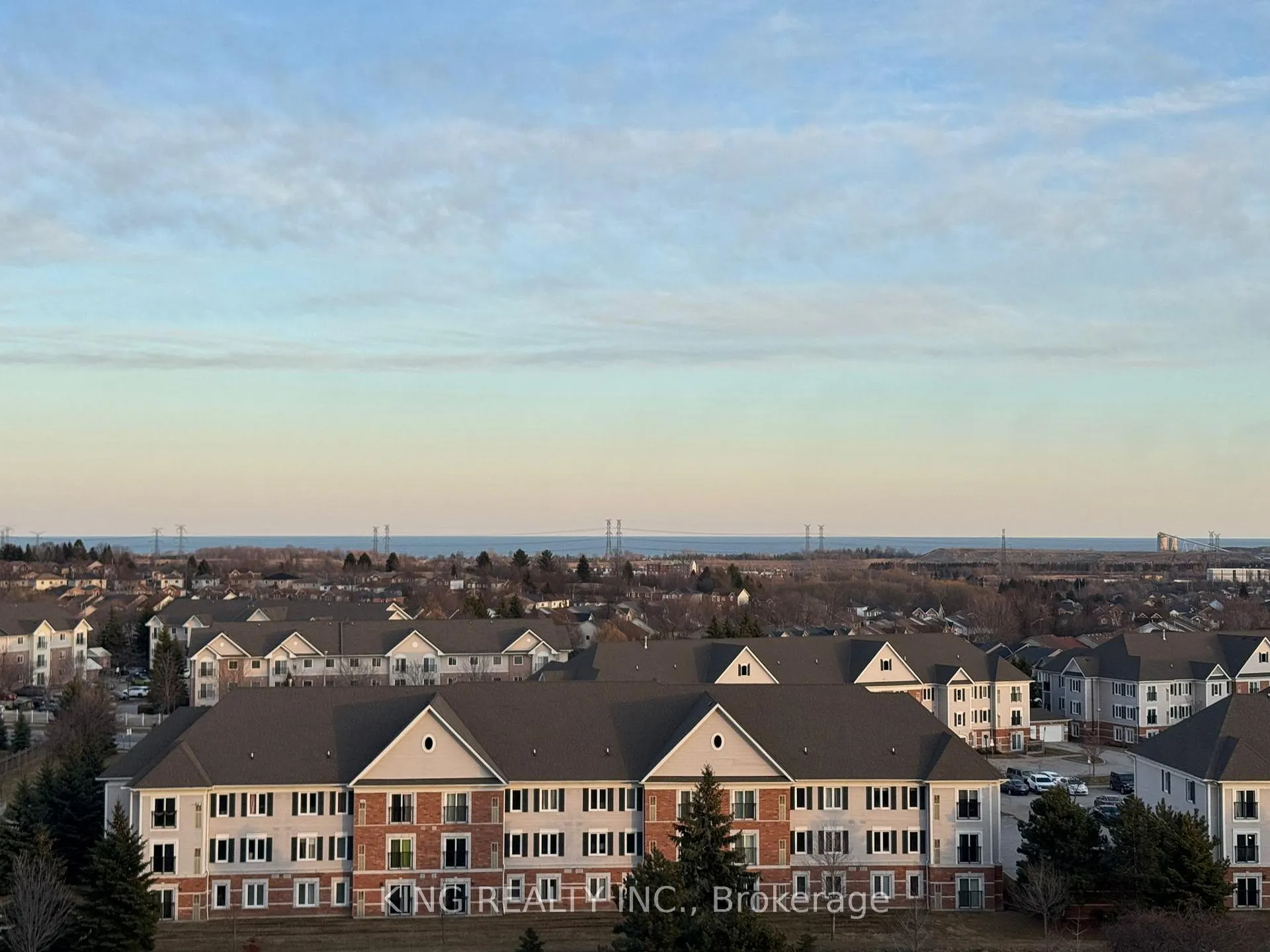 Photo 2 of Unit 803, 51 Clarington Boulevard, Clarington, Bowmanville — HOMEH